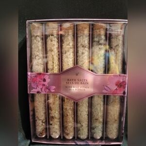 Bath Salts With Rose Petals